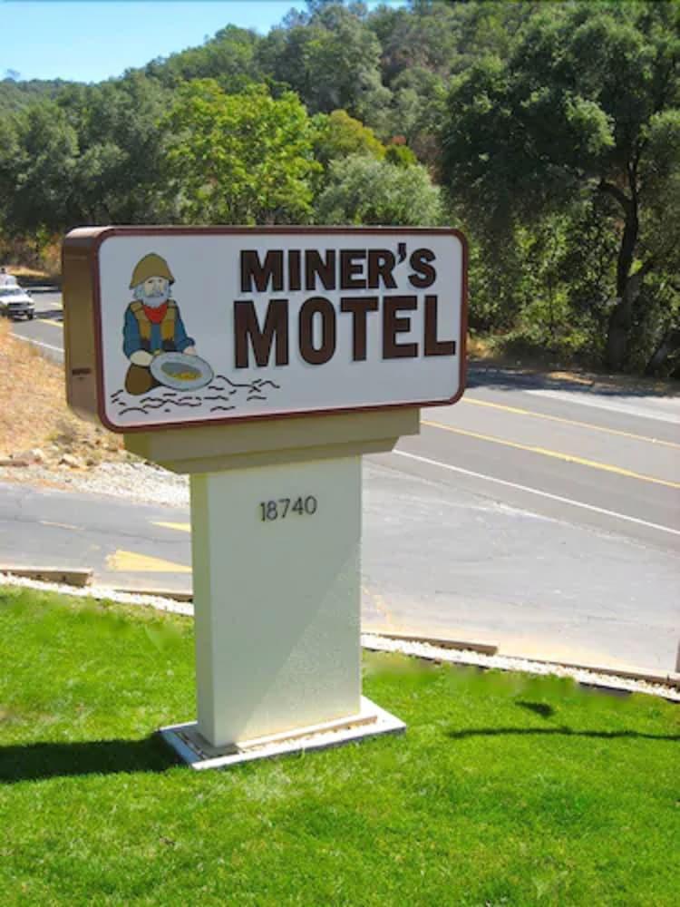 Miners Motel Jamestown Exteriör bild